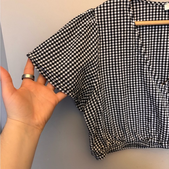 Checkered Blouse - Picture 2 of 4